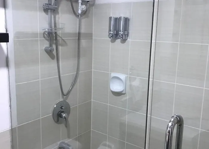 Arista Place 2 Bedroom Near Airport Apartamento Manila